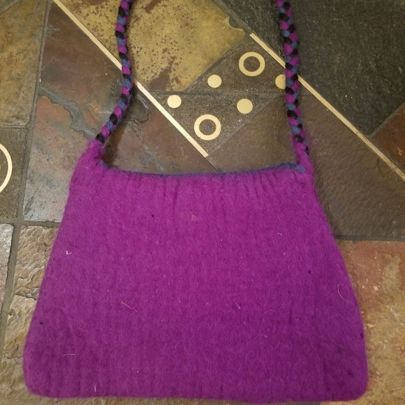 Rising Tide Fleece Handbag - Picture 3 of 7
